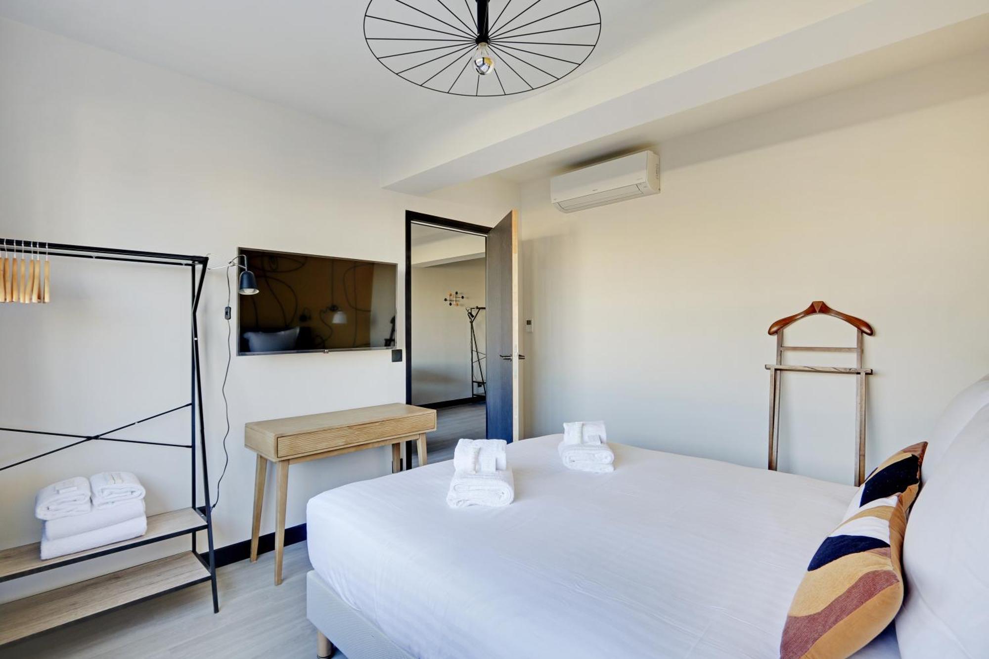 פריז Pick A Flat'S Apartments In In Parc Des Buttes Chaumonts - Rue Edouard Pailleron מראה חיצוני תמונה